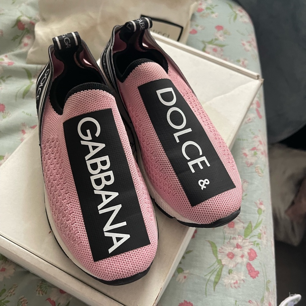 Dolce and gabana like new used like 3 times size 12 kids